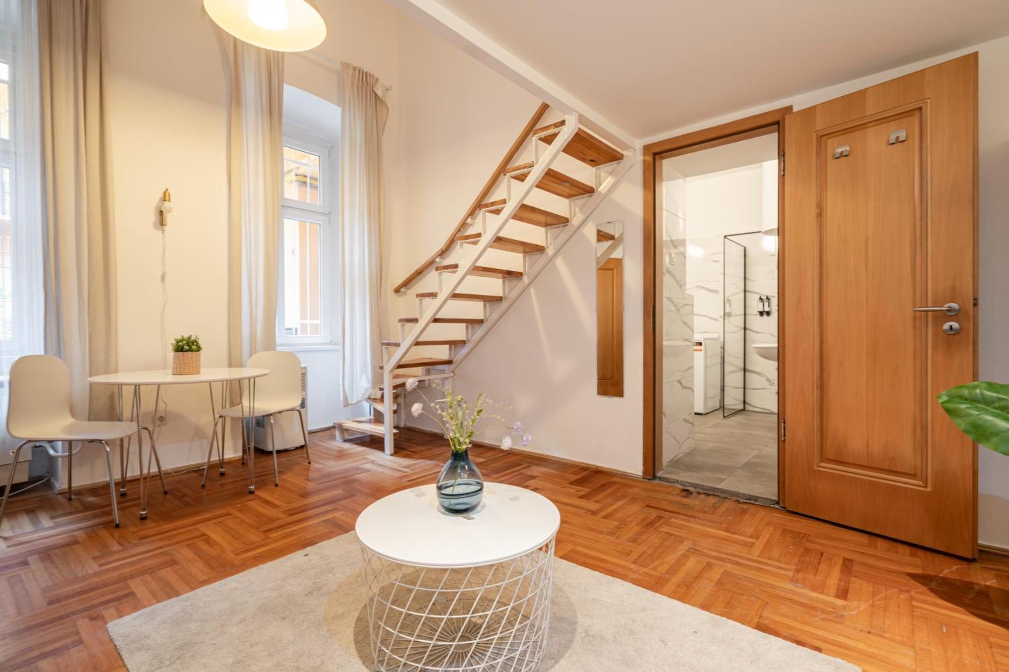 H9- Boutique Apartments, Best Location, By Bqa Budapest Eksteriør bilde